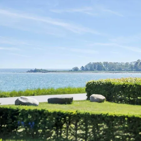 30012-malling-peter-eriksens-vej-1 Semesterbostad *